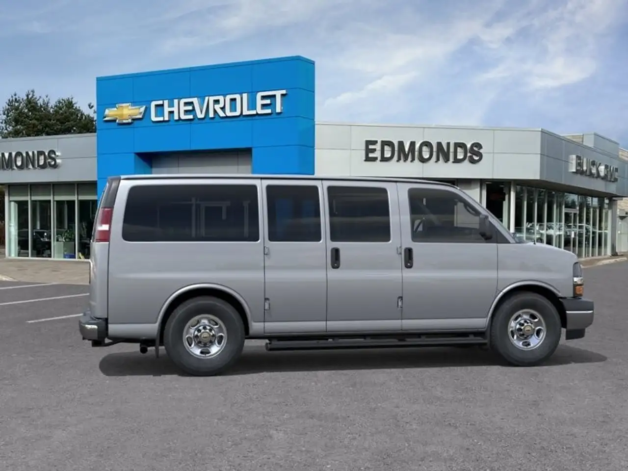 Chevrolet Express Passenger снимка Chevrolet Express Passenger