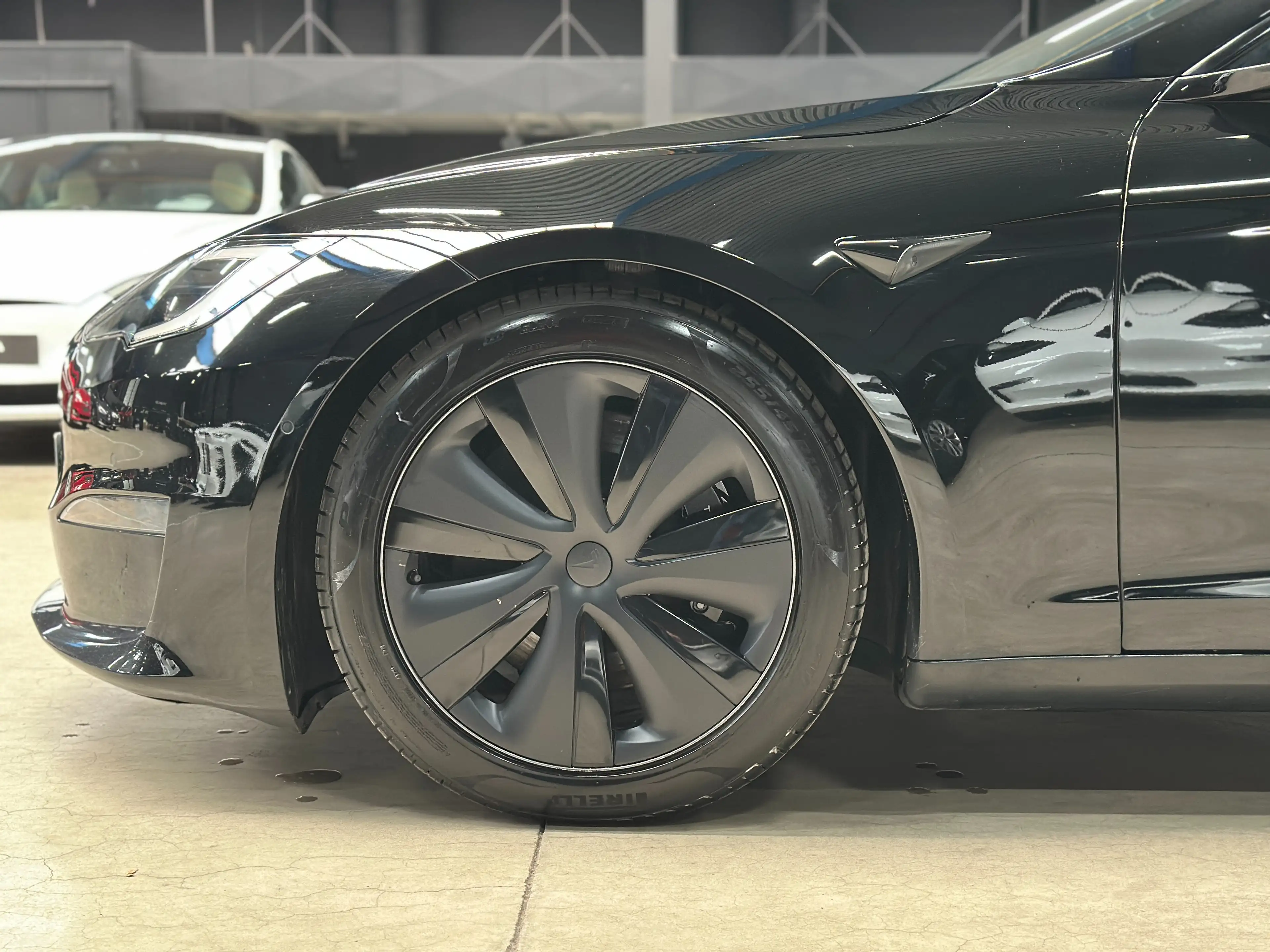 Tesla Model S LONG RANGE DUAL MOTOR - TAN INTERIOR - ENHANCED AP — photo 5