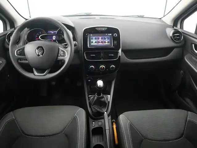Renault Clio view 7