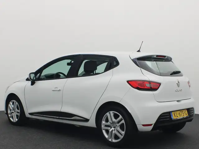 Renault Clio view 4