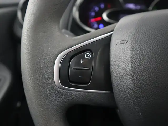 Renault Clio view 27