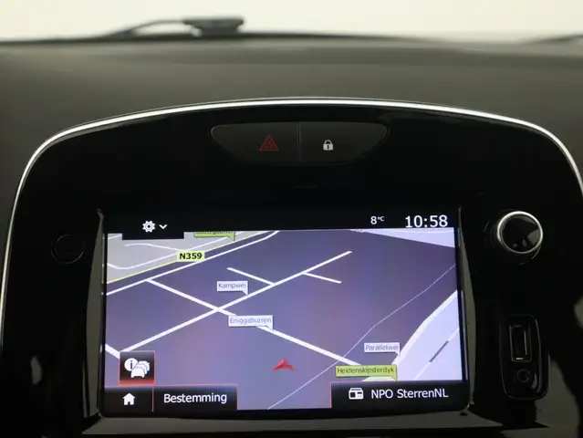 Renault Clio view 9