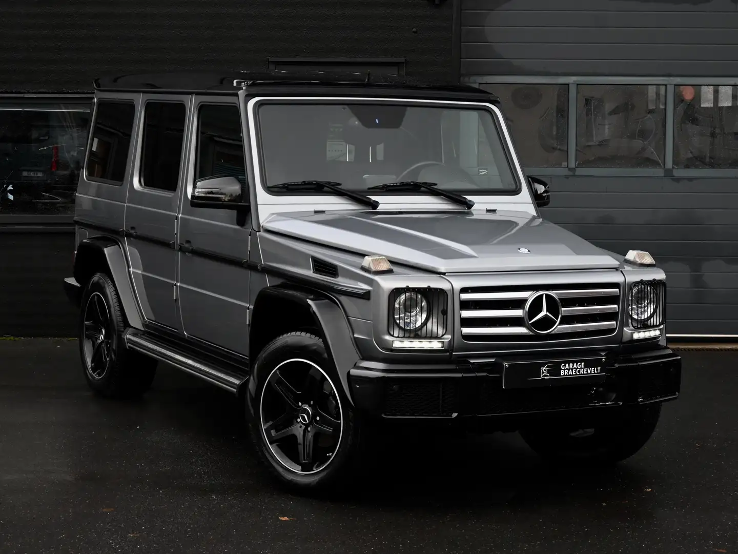 Mercedes-Benz G 350 d AMGpack- Designo -Distronic - H&K -Lichte vracht Grau - 2