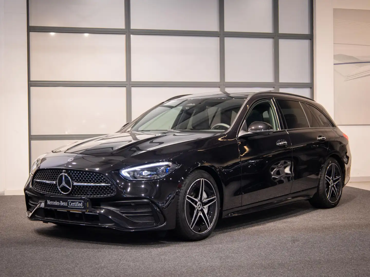 Mercedes-Benz C 180 Estate AMG Line Premium PLUS | Panorama dak | Trek Noir - 1