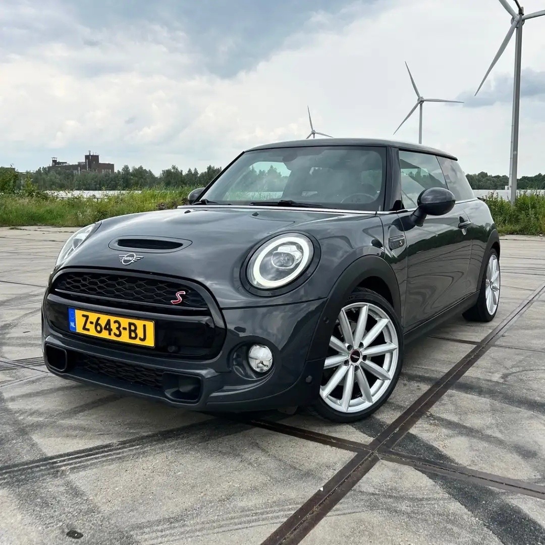 MINI Cooper S JCW velgen | Harman Kardon | Apple CarPlay Grijs - 1