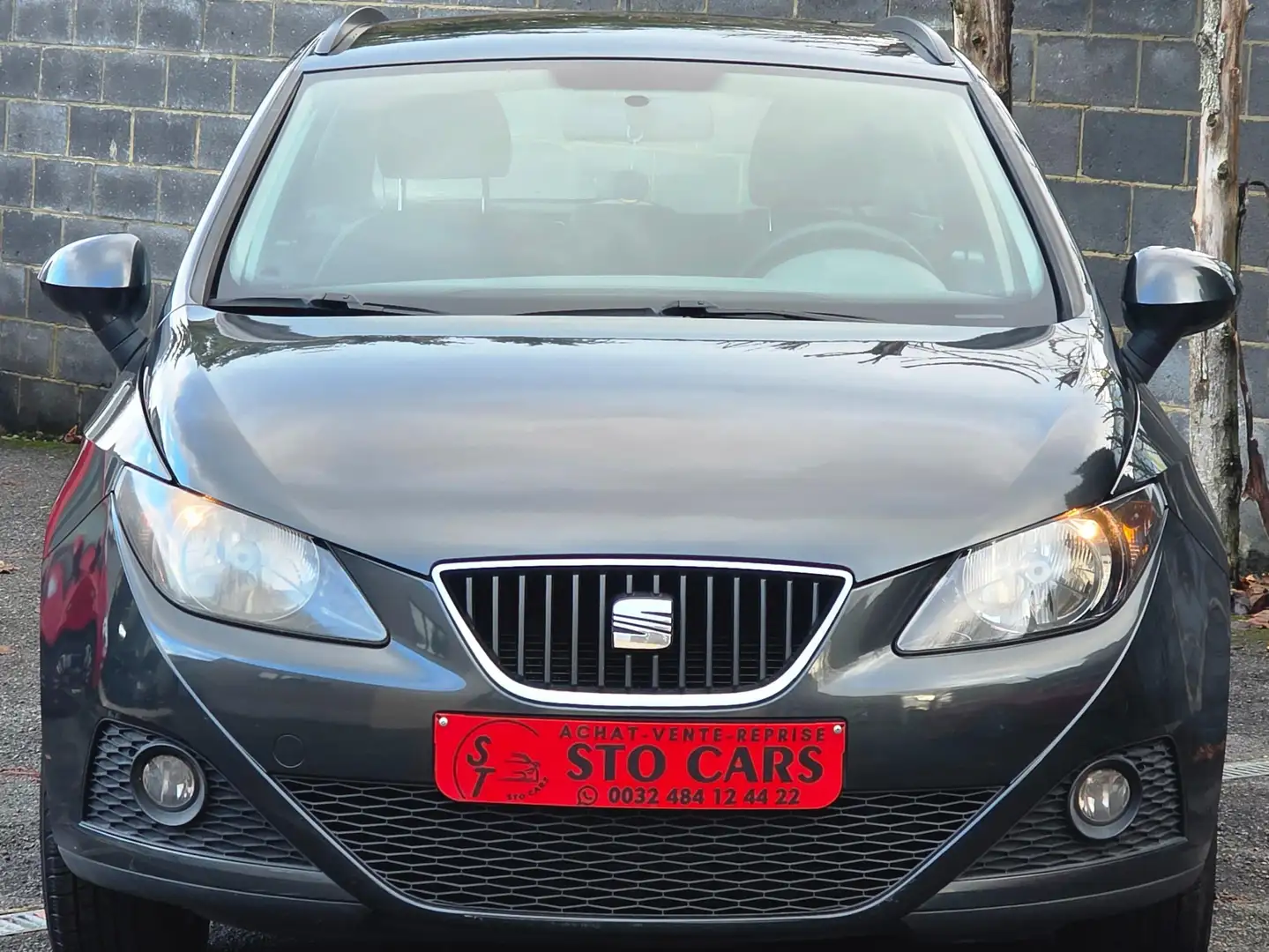 SEAT Ibiza Ibiza Break // 1.2 CR TDi // Reference // Copa // Gris - 2