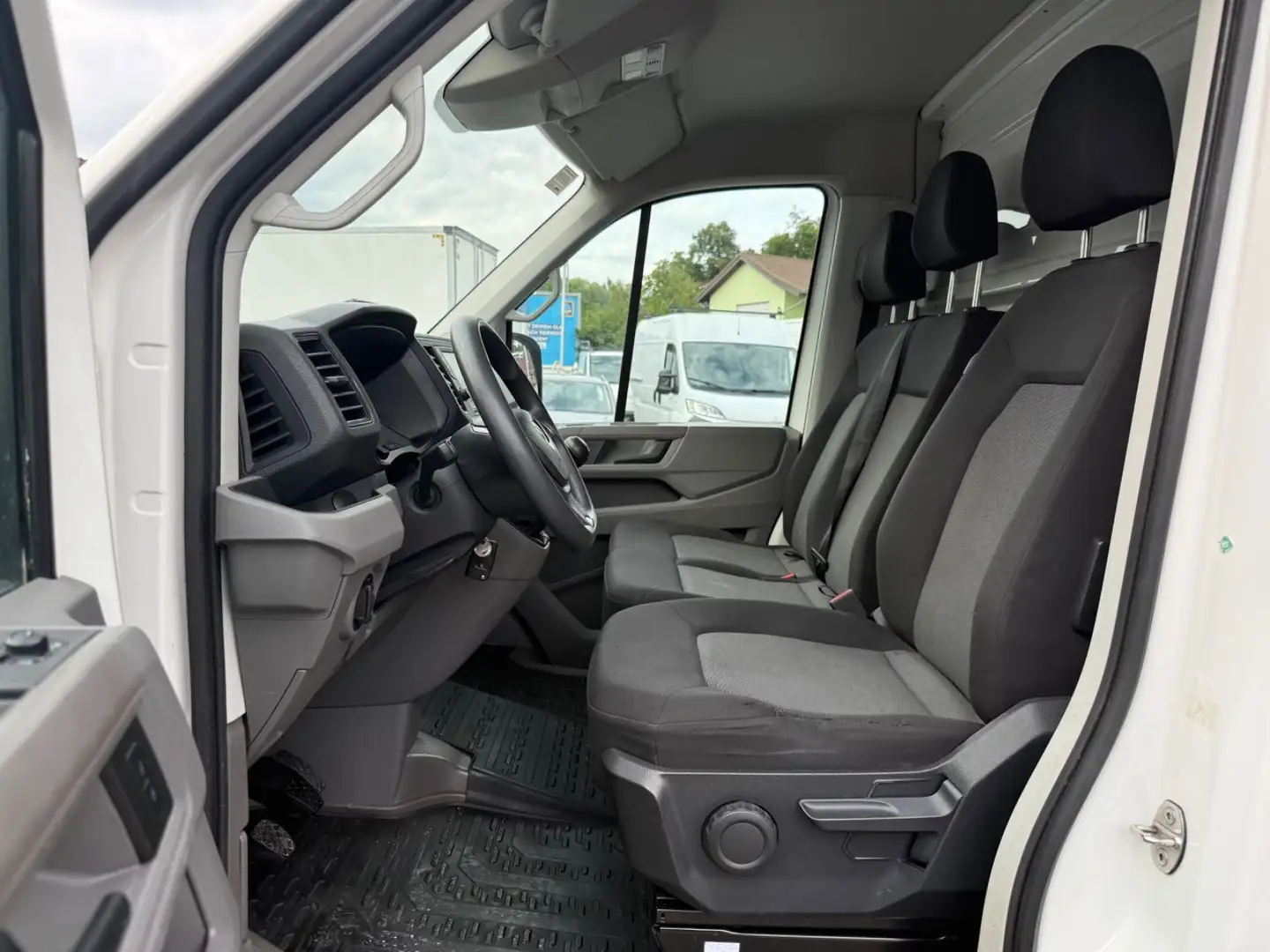 Volkswagen CRAFTER KOFFER AHK KLIMA NAVI KAM. MOTOR-DEFEKT Wit - 2