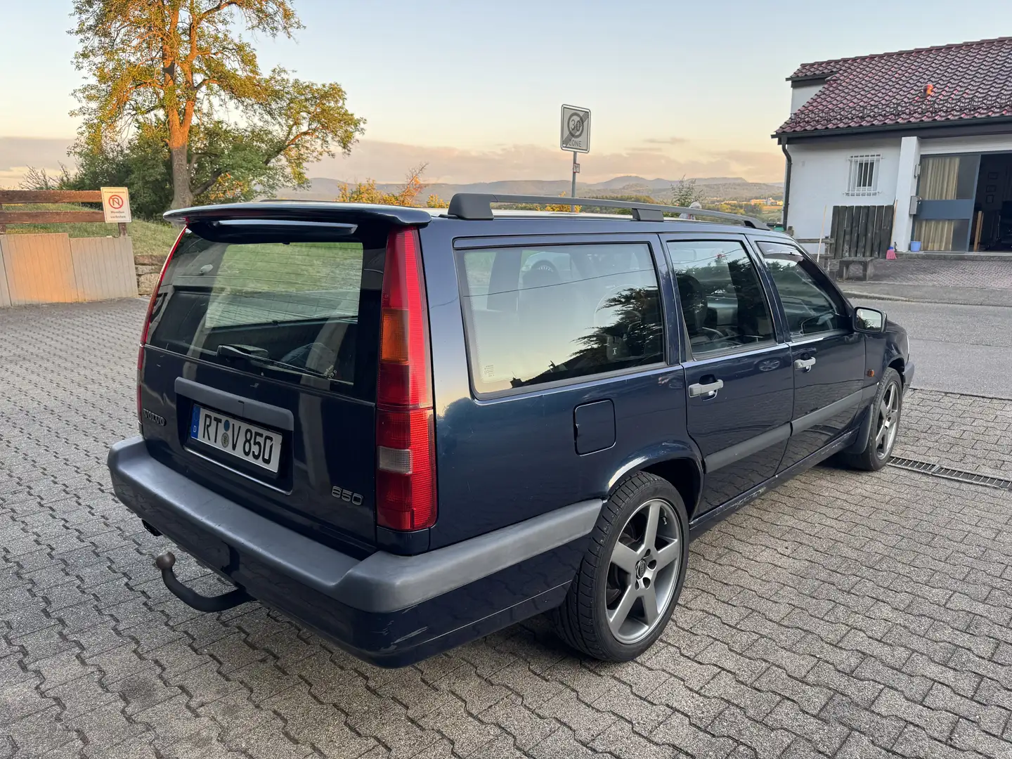 Volvo 850 T-5 - 1