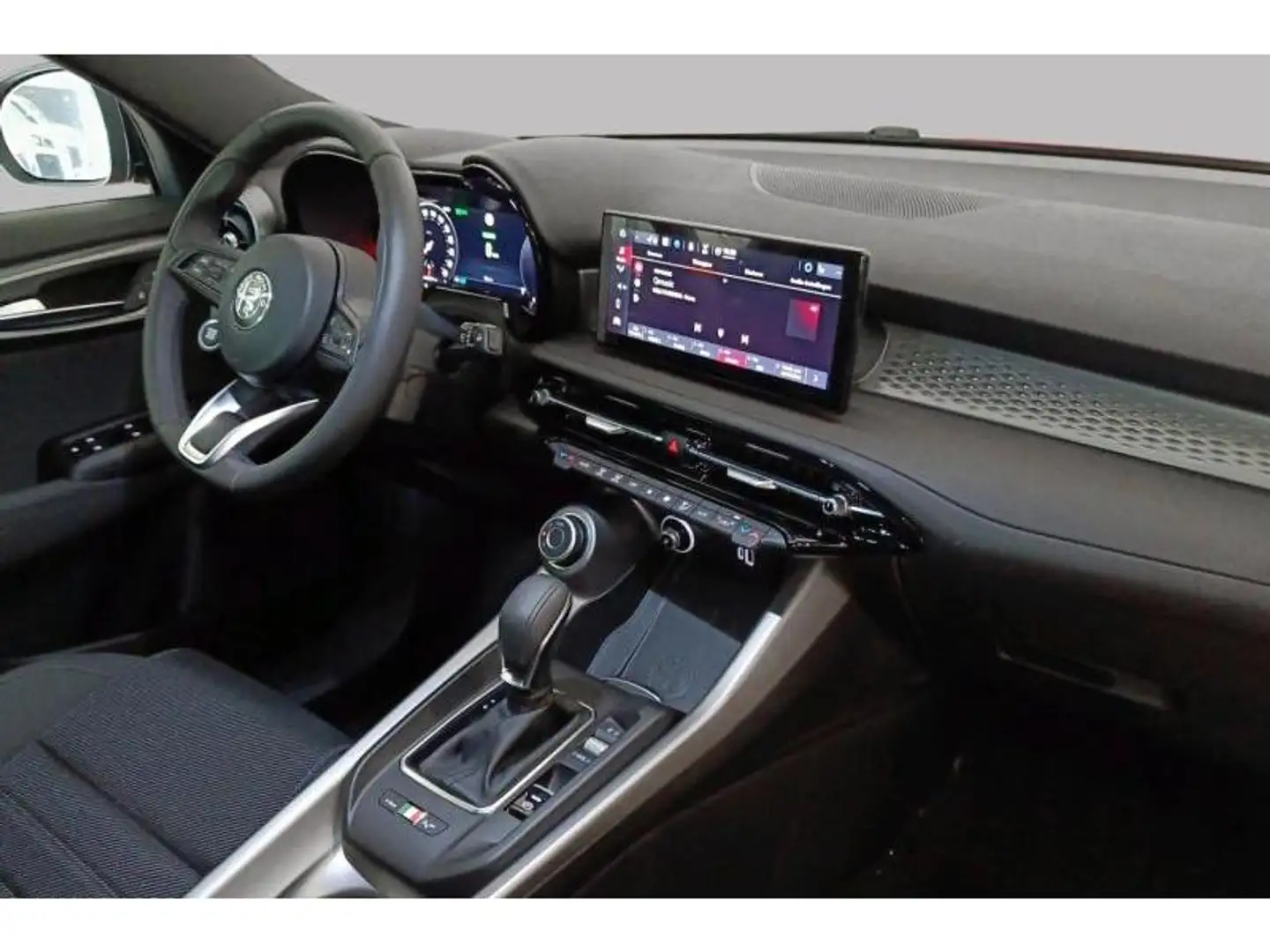 Alfa Romeo Tonale Sprint Plug-in Hybrid Q4 190 Rood - 2