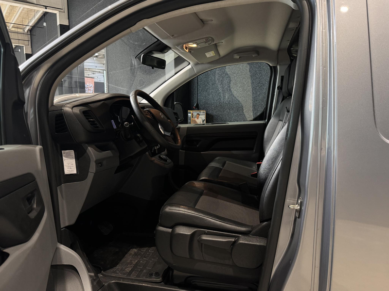 Citroen Jumpy M 2.0 BlueHDi 180 S&S EAT8 Driver — photo 12