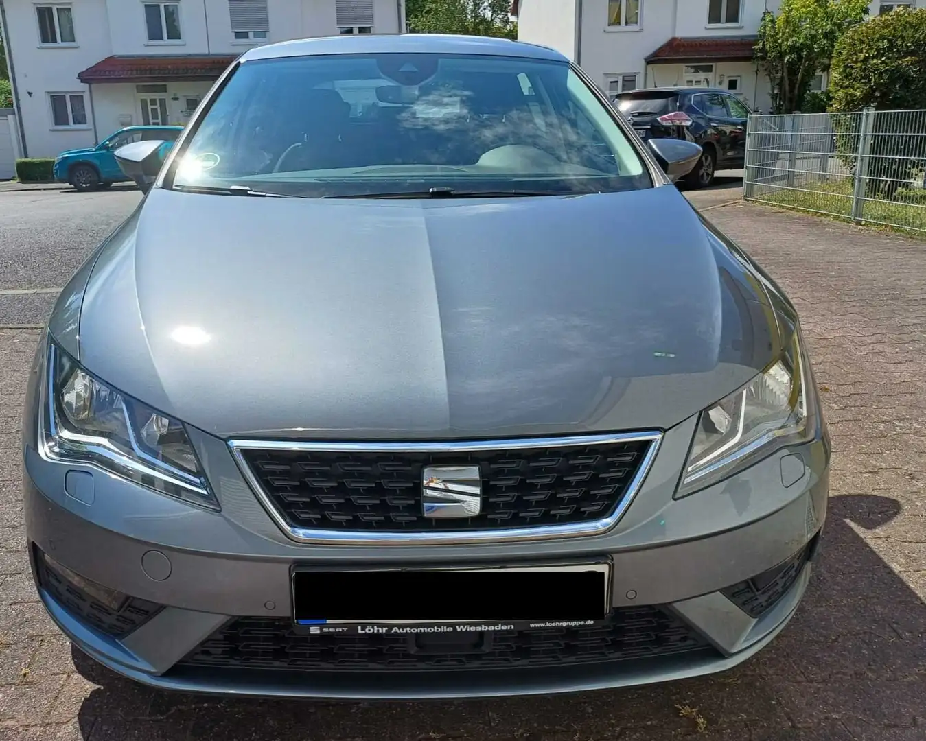 SEAT Leon Leon TGI 1.4 TGI Start Grau - 2