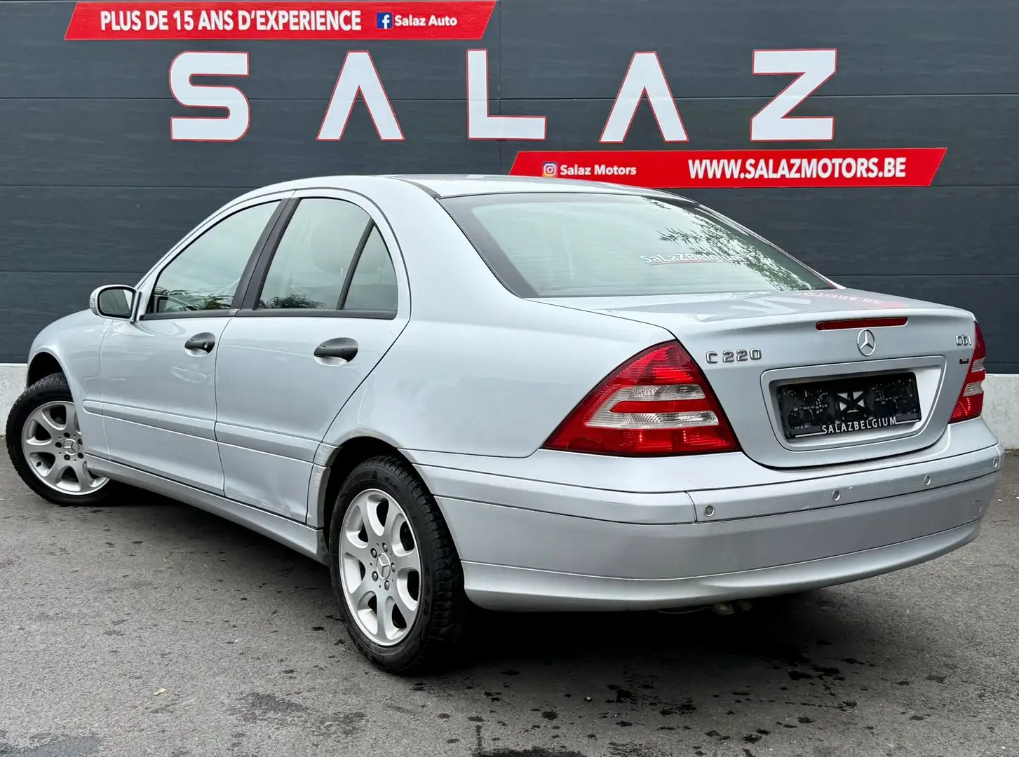 Mercedes-Benz C 220 C 220 CDI_B AUTO_NAVI_CUIR_JANTES_CARNET_ Grijs - 2