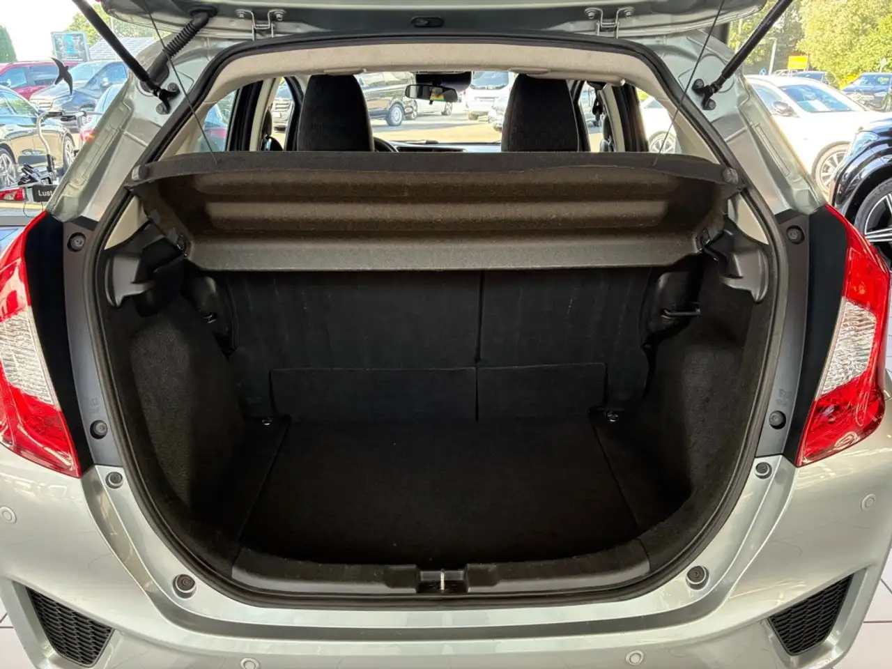Honda Jazz 1.3 — photo 13 sur 19