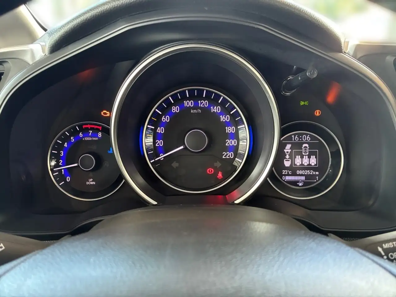 Honda Jazz 1.3 — photo 8 sur 19