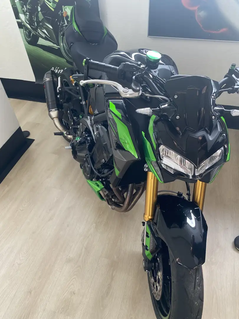 Kawasaki Z 900 SE Verde - 1