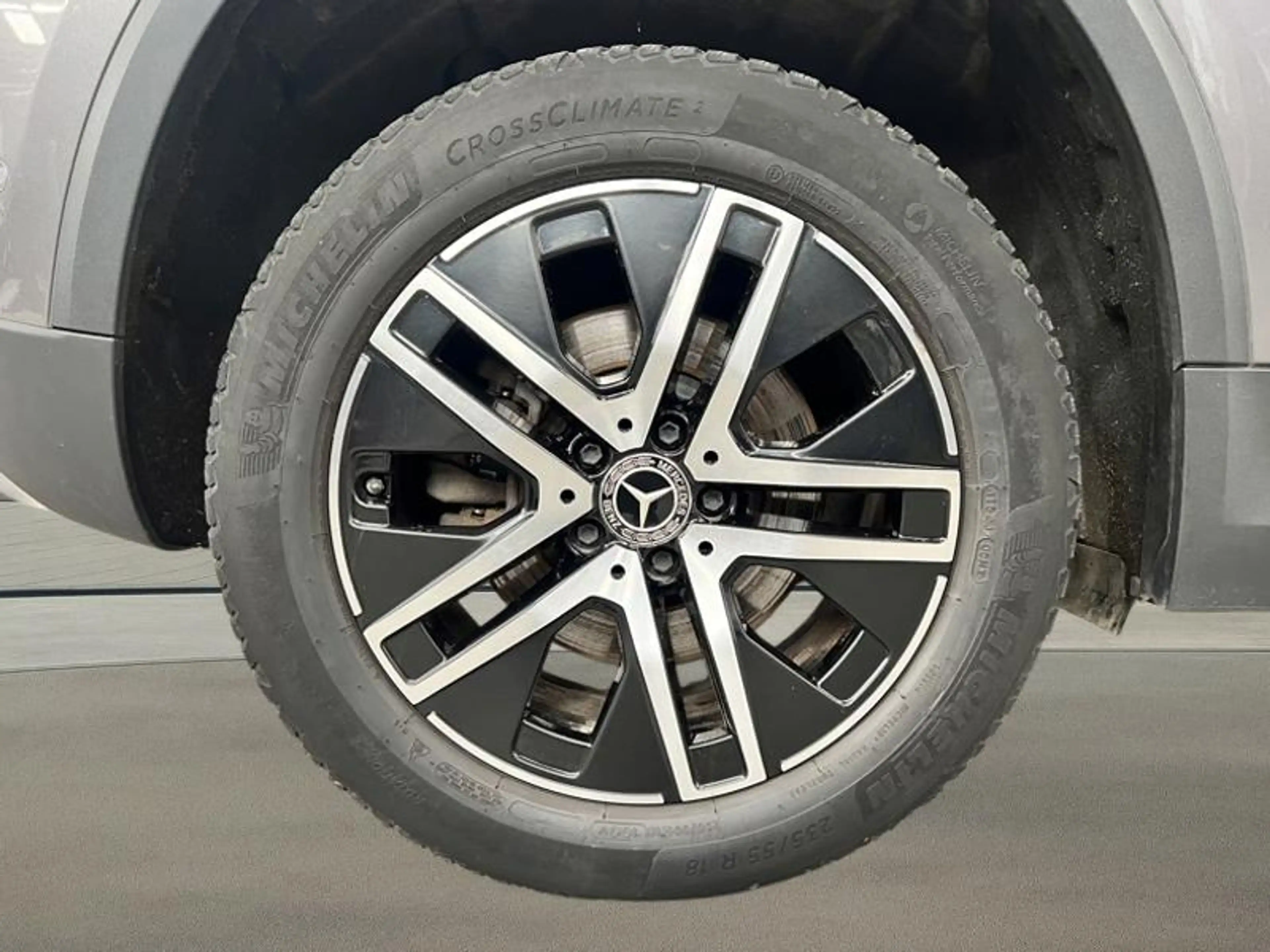 Mercedes-Benz GLA 250 e Luxury Line Toit Pano — photo 5