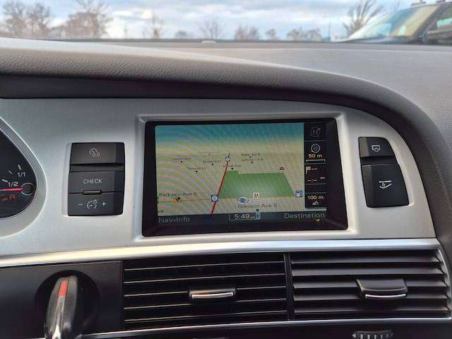 2010 Audi A6 Accident Free thumb 16