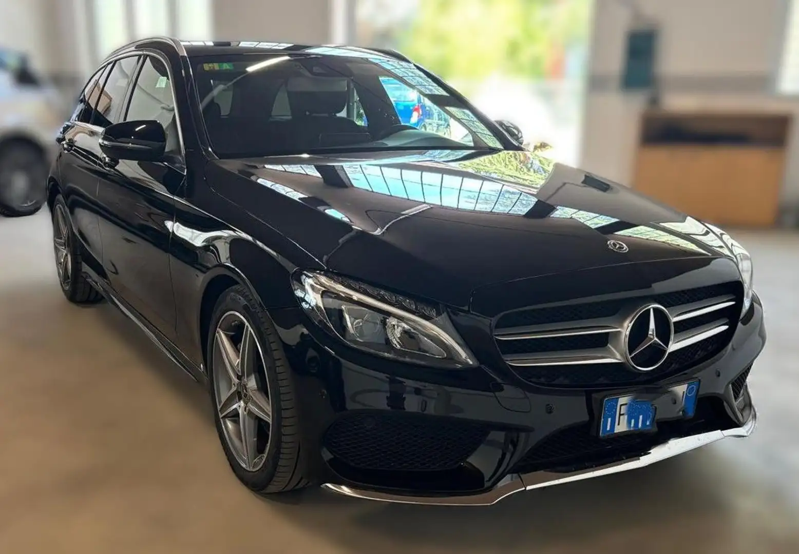 Mercedes-Benz C 220 d S.W. Auto Sport Nero - 2