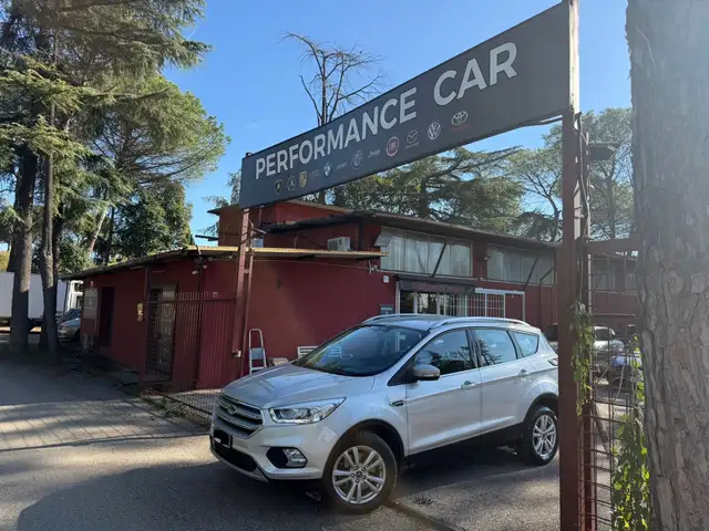 Ford Kuga Kuga 1.5 TDCI 120 CV S&S 2WD Powershift Titanium