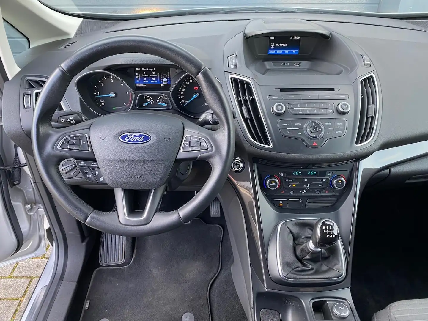 Ford Grand C-Max VAN Grijs Kenteken 1.5 TDCi 120pk Titanium | Adapt Grigio - 2
