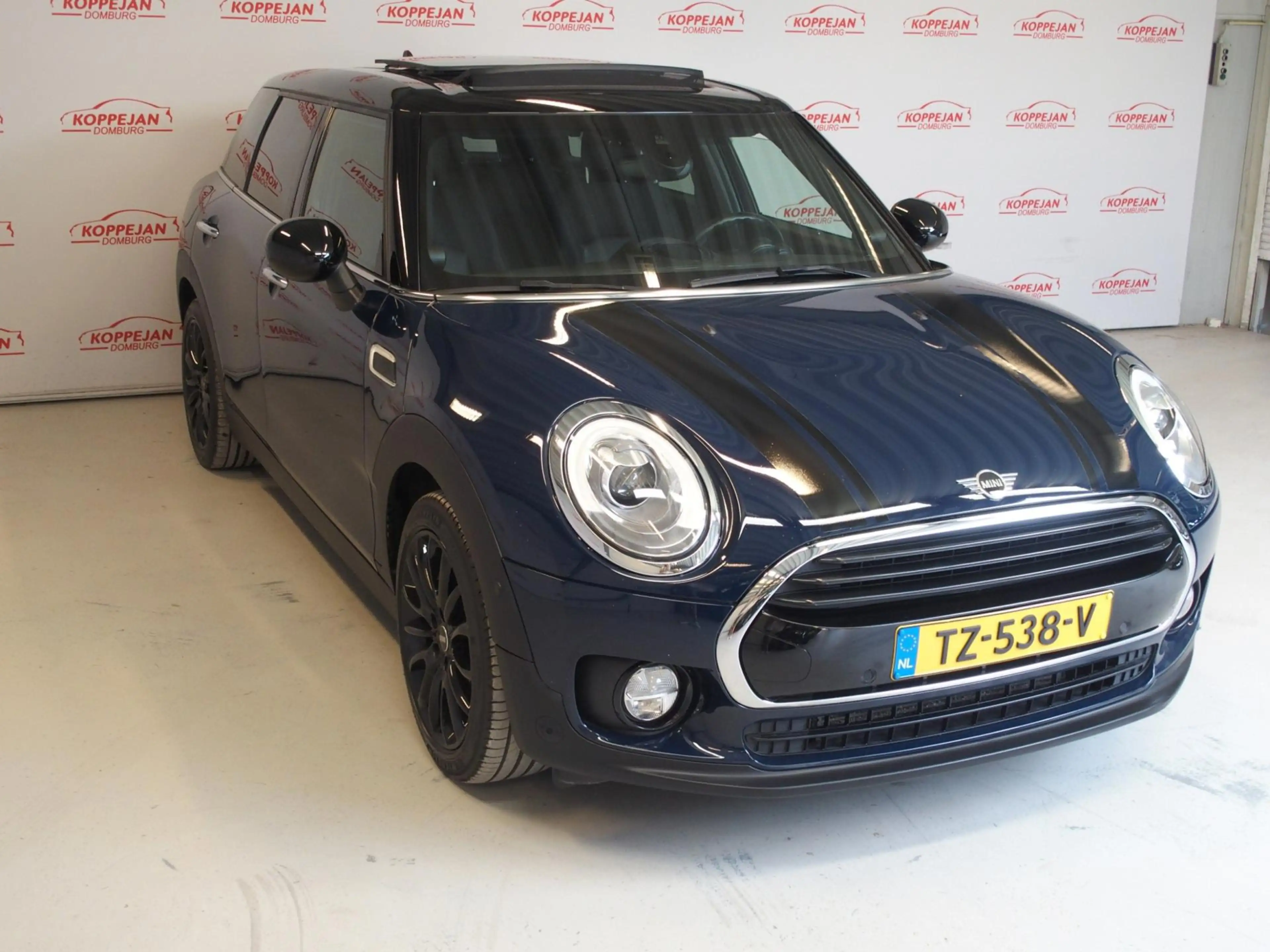 MINI Cooper Clubman Mini 1.5 Chili, NL auto, App connect, panoramadak, — photo 3