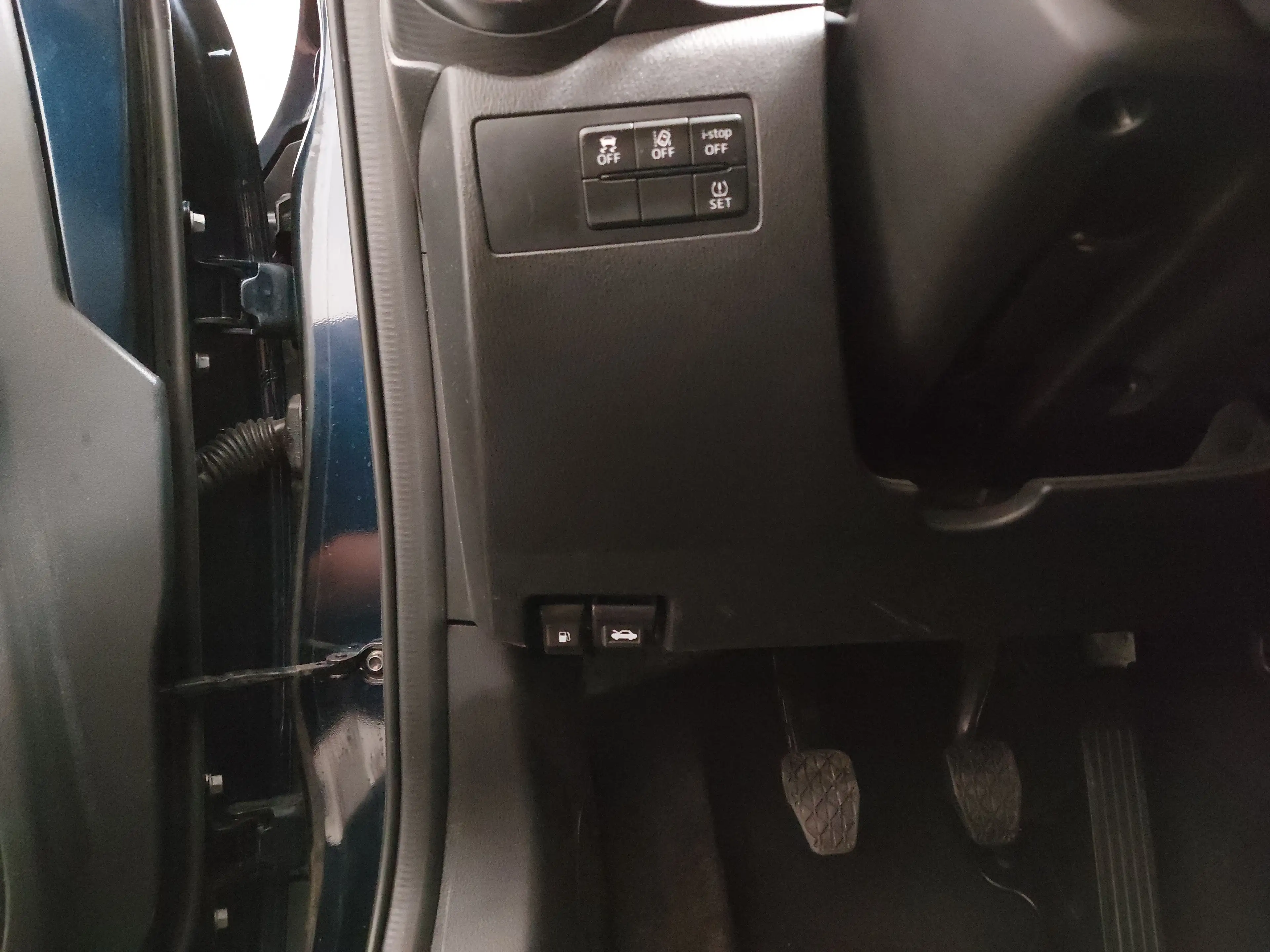 Mazda 2 e-Skyactiv Homura LED KAMERA SHZ — photo 7