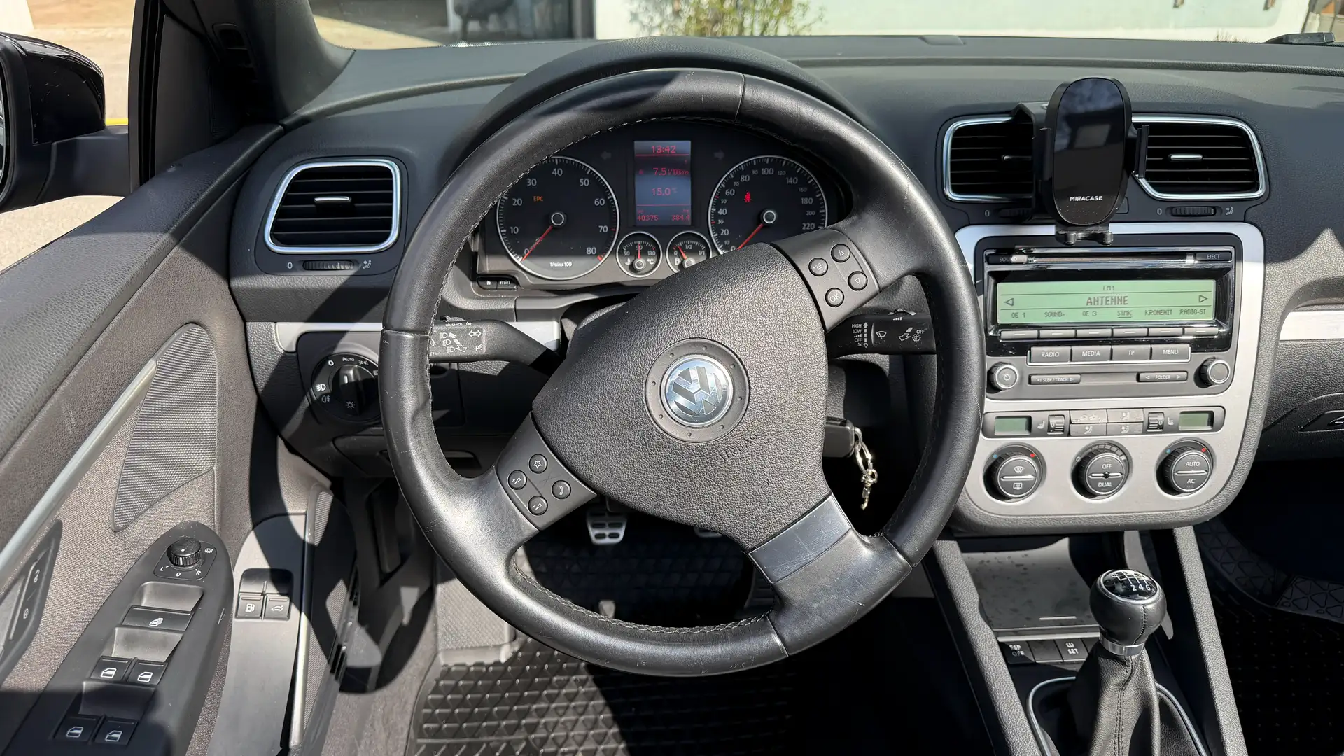 Volkswagen Eos Eos 1,4 TSI Schwarz - 2
