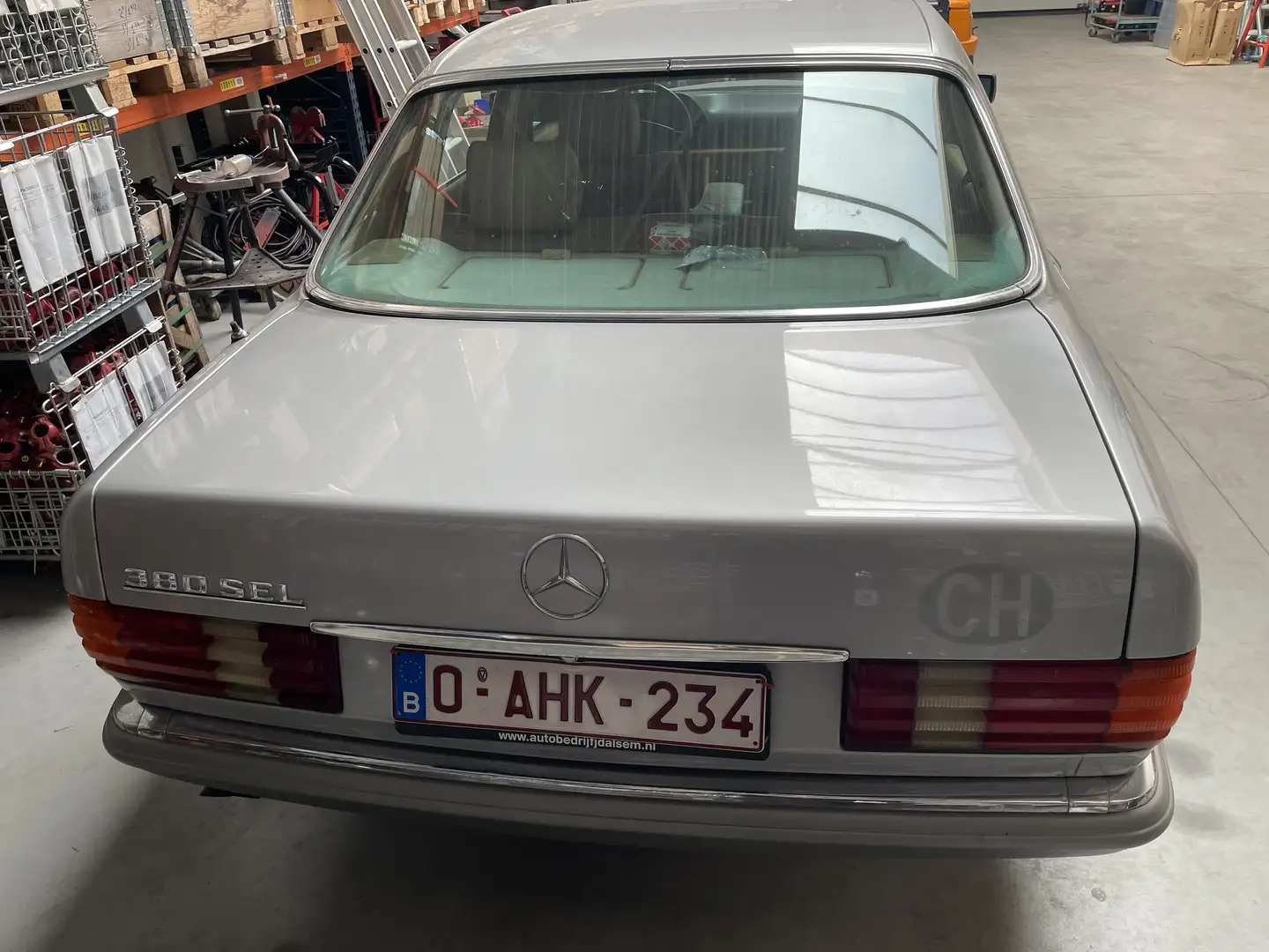 Mercedes-Benz S 380 SEL V8 - 2