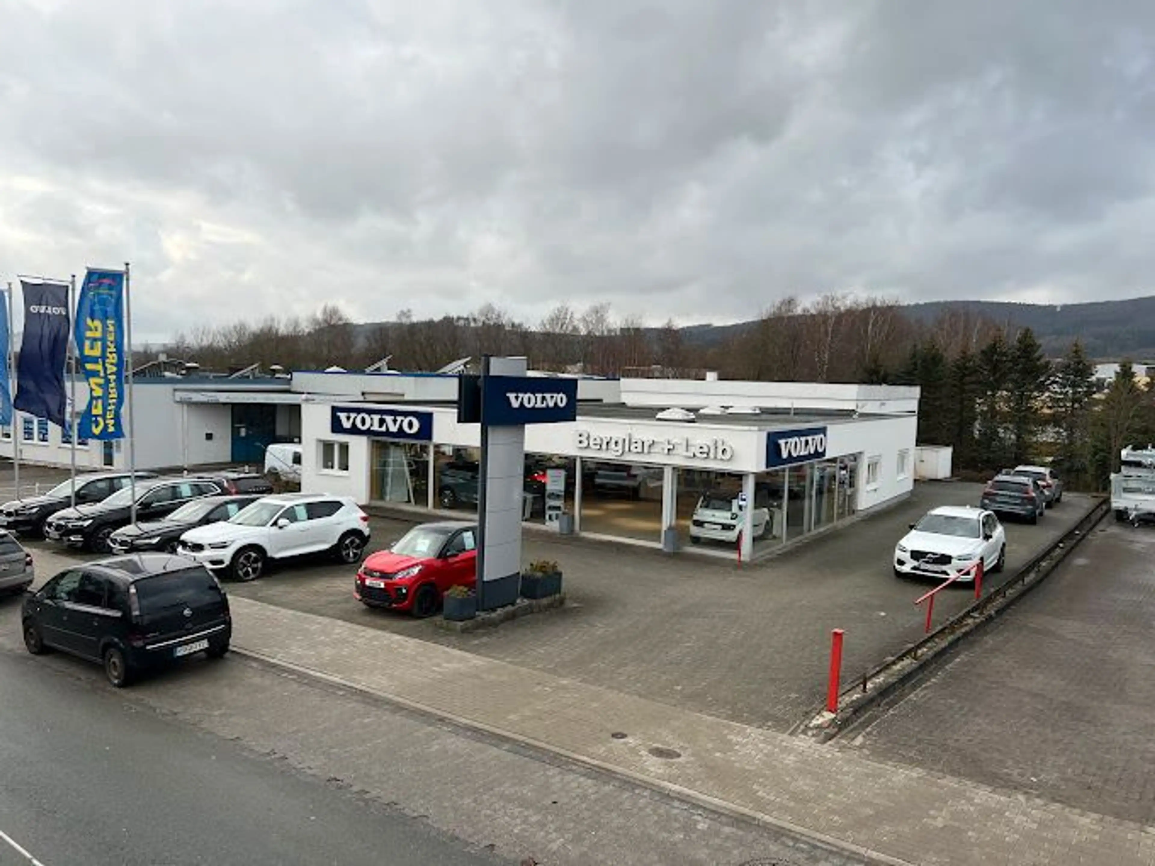 Volvo EX30 Cross Country P5 Long Range RWD Plus Aut. — photo 15