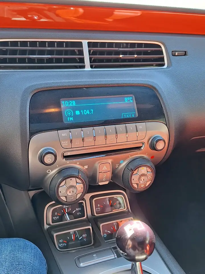 Chevrolet Camaro снимка Chevrolet Camaro