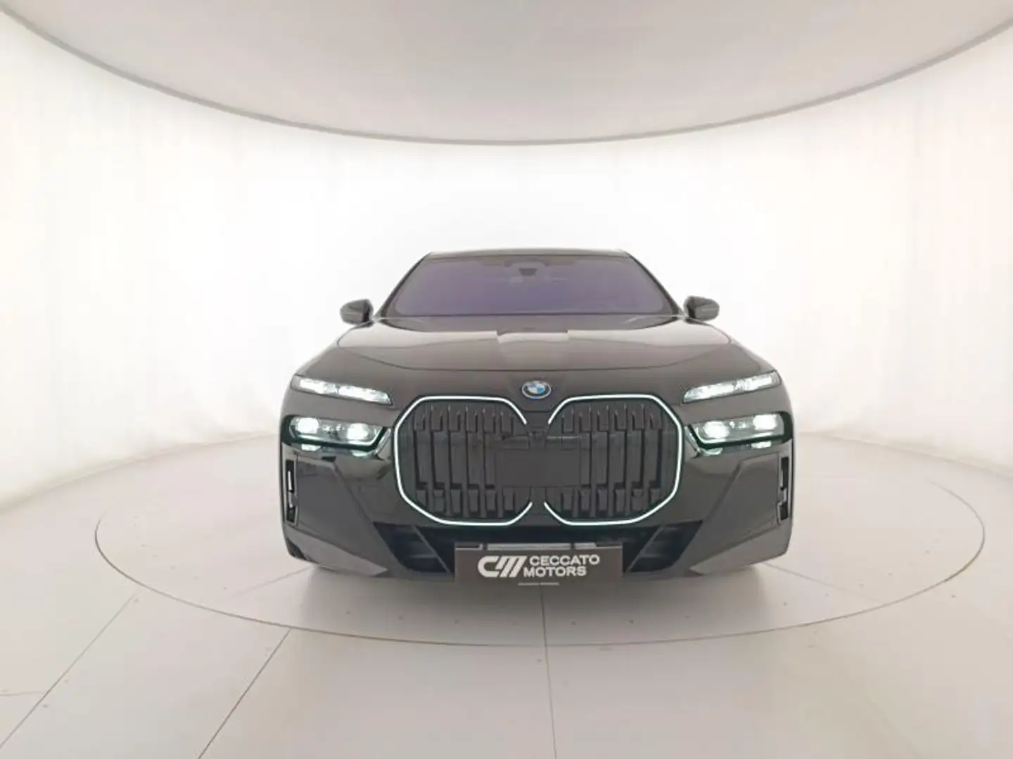 BMW i7 xdrive60 Msport Nero - 2