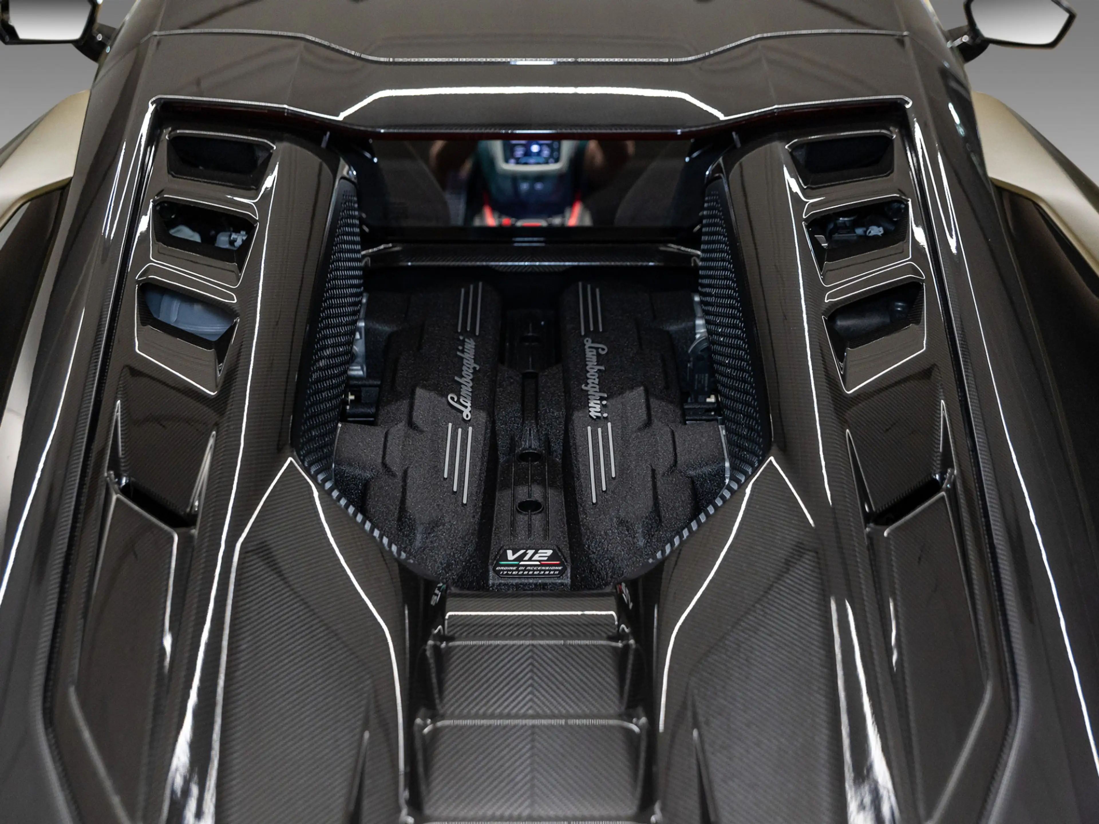 Lamborghini Revuelto Revuelto MY2025 — photo 8