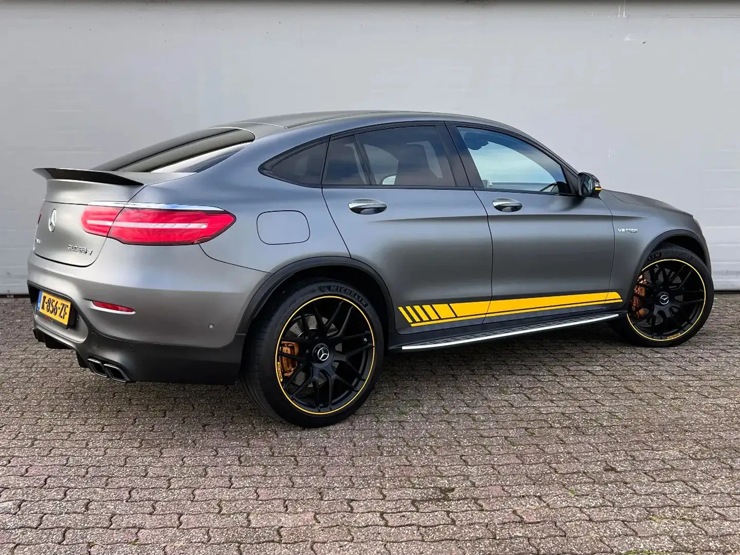 Mercedes-Benz GLC-klasse Coupe 63 S 4MATIC+ | Edition1 | Magno Grijs - 2