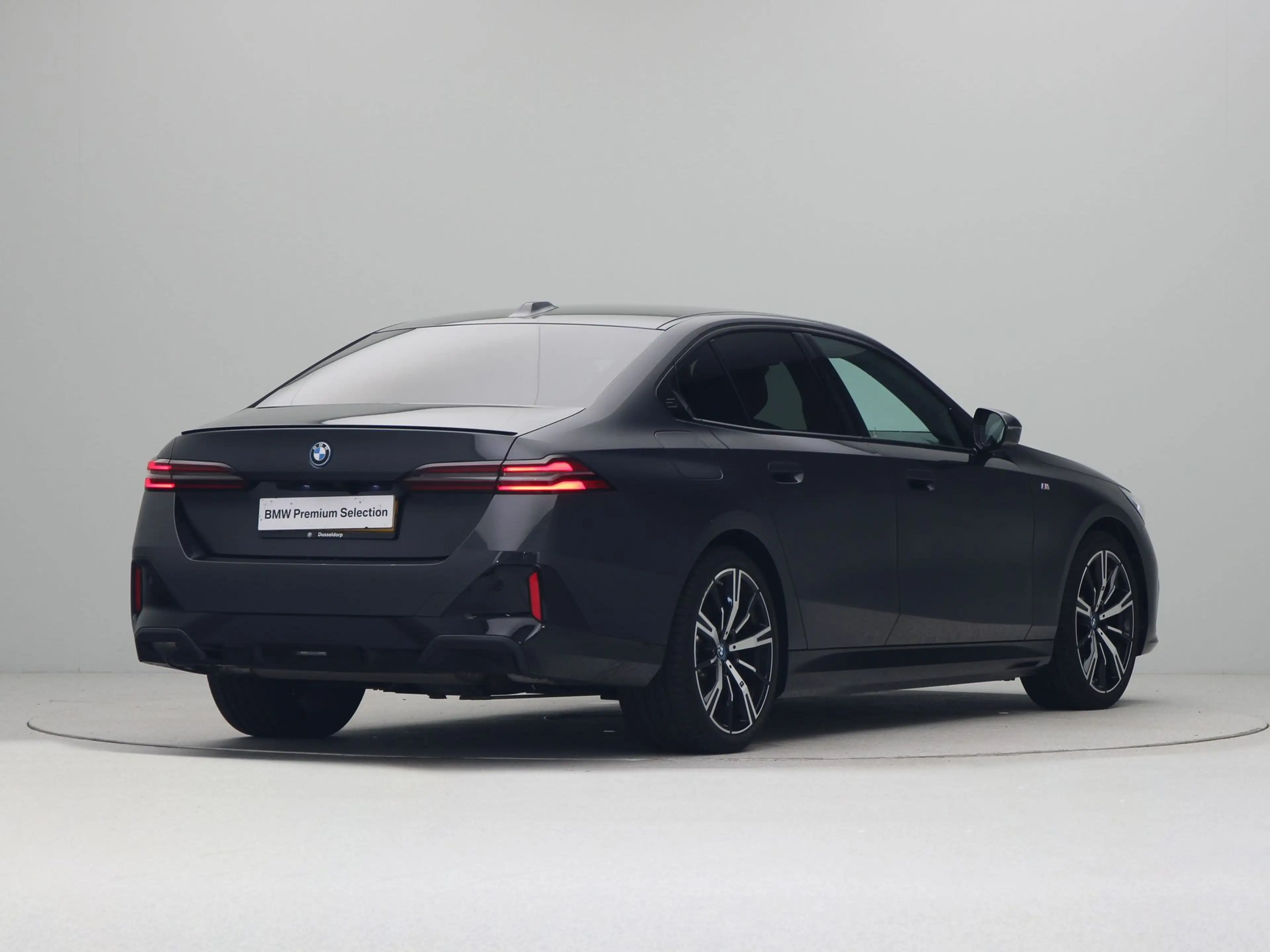 BMW 530 5 Serie 530e — photo 10