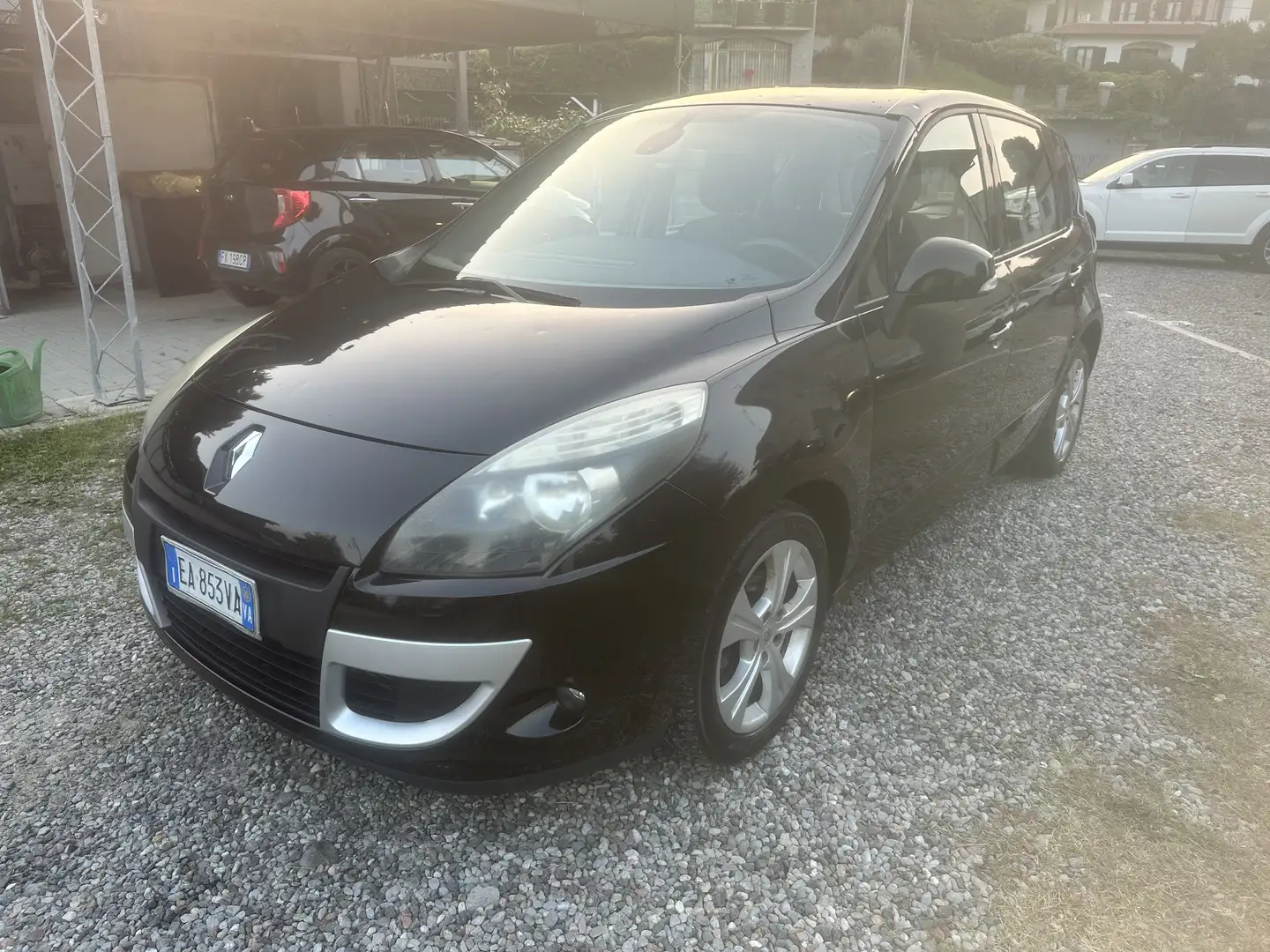 Renault Scenic X-Mod 1.5 dci Luxe 110cv Nero - 1