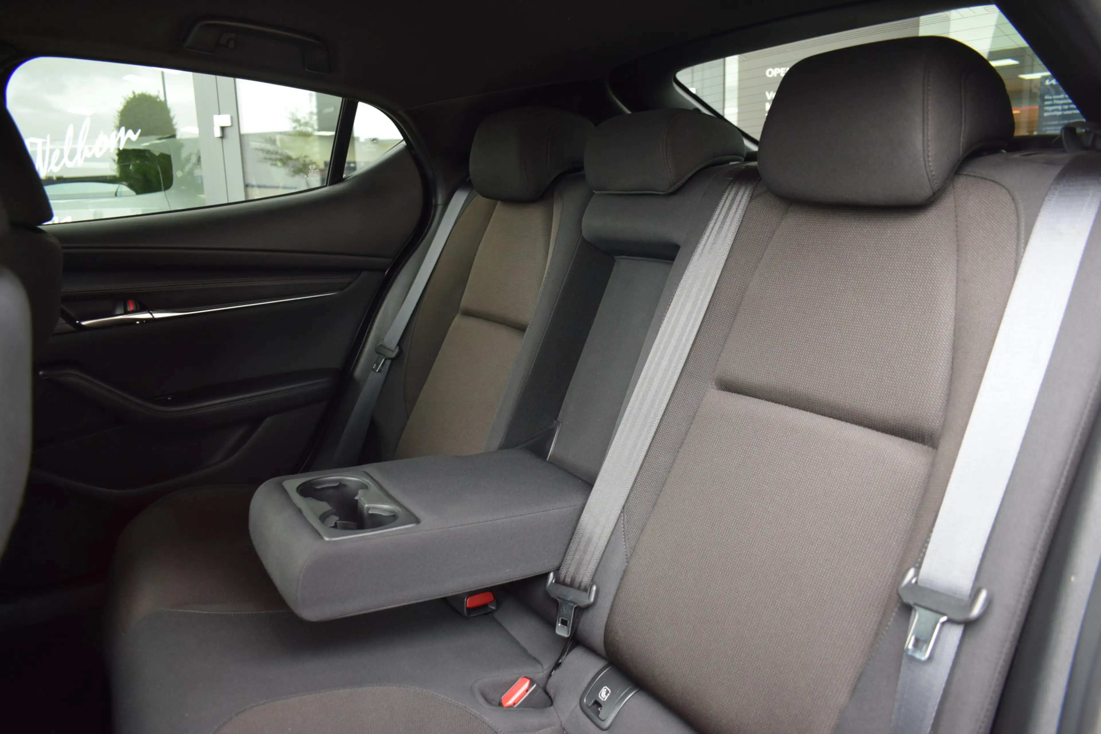 Mazda 3 2.0 e-SkyActiv-G M Hybrid 122 | 360° Camera | Head — photo 9