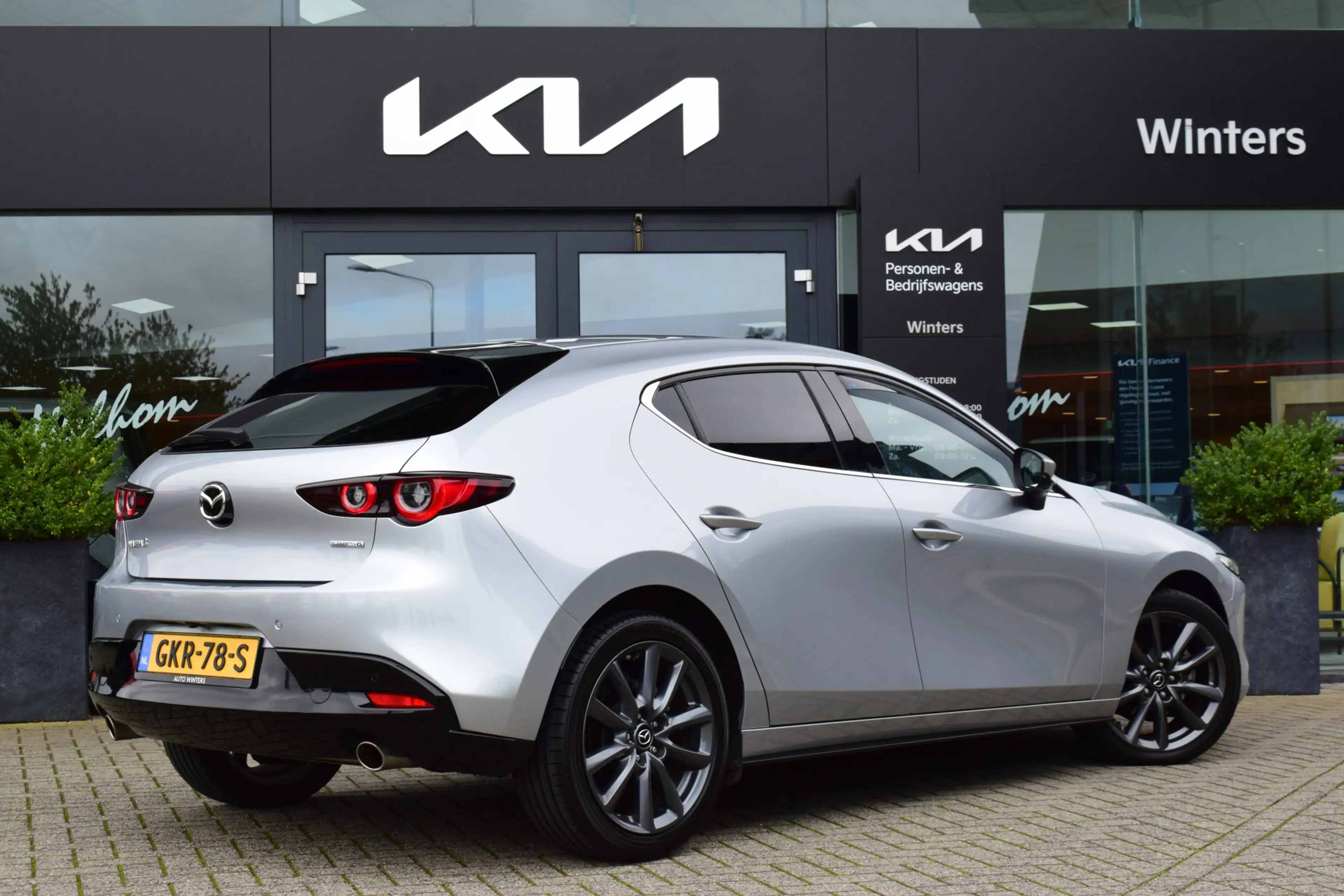 Mazda 3 2.0 e-SkyActiv-G M Hybrid 122 | 360° Camera | Head — photo 2