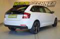 Skoda Rapid/Spaceback 1,6 TDI DSG PANO*SITZH*PDC*TEMP Blanc - thumbnail 4