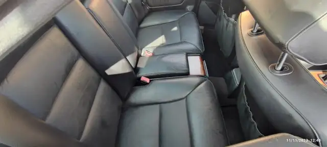 Mercedes-Benz E-Class view 9