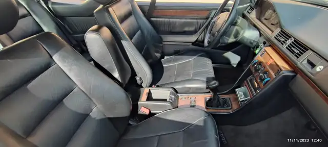 Mercedes-Benz E-Class view 10