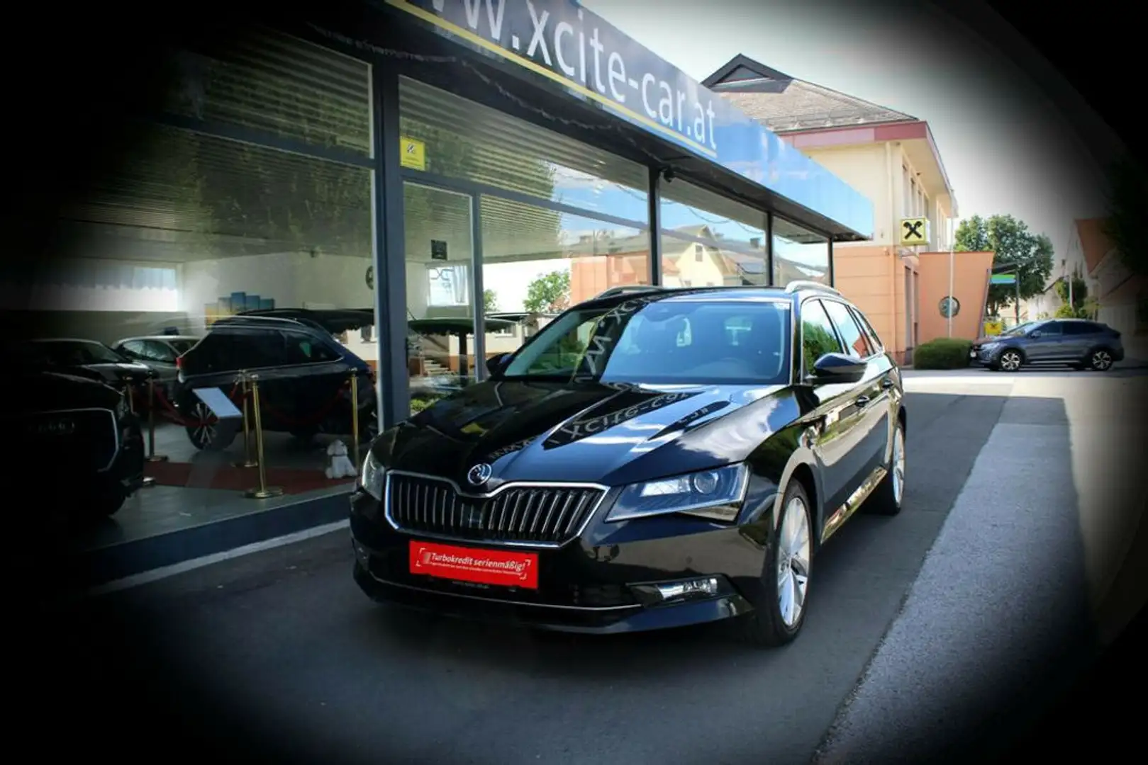 Skoda Superb KOMBI STYLE 2.0 TDI 4x4 DSG,1 JAHR GARANTIE Schwarz - 1