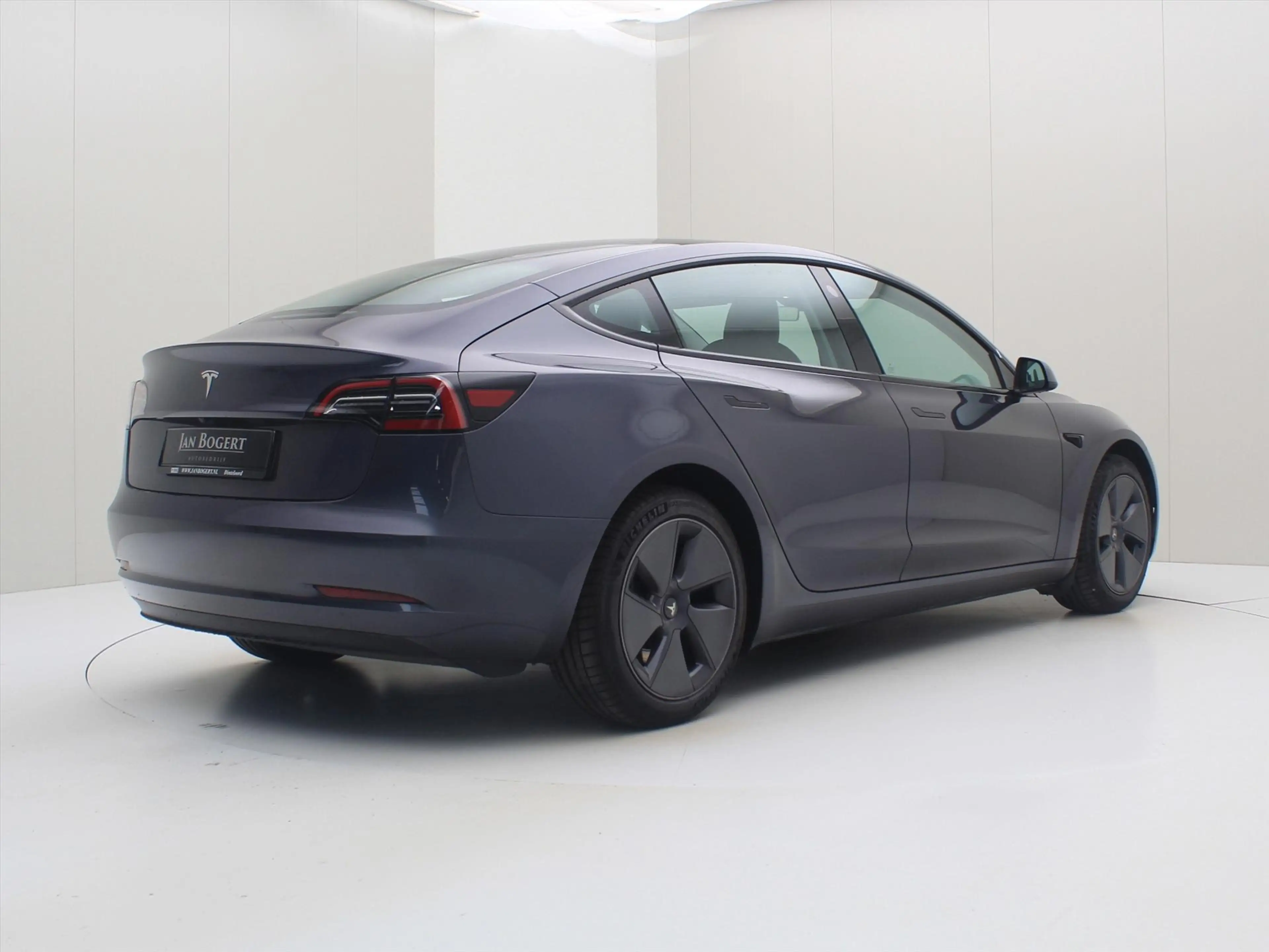 Tesla Model 3 Standard RWD Plus UPGRADE 93.8% SoH [ AMD RYZEN+LF — photo 2