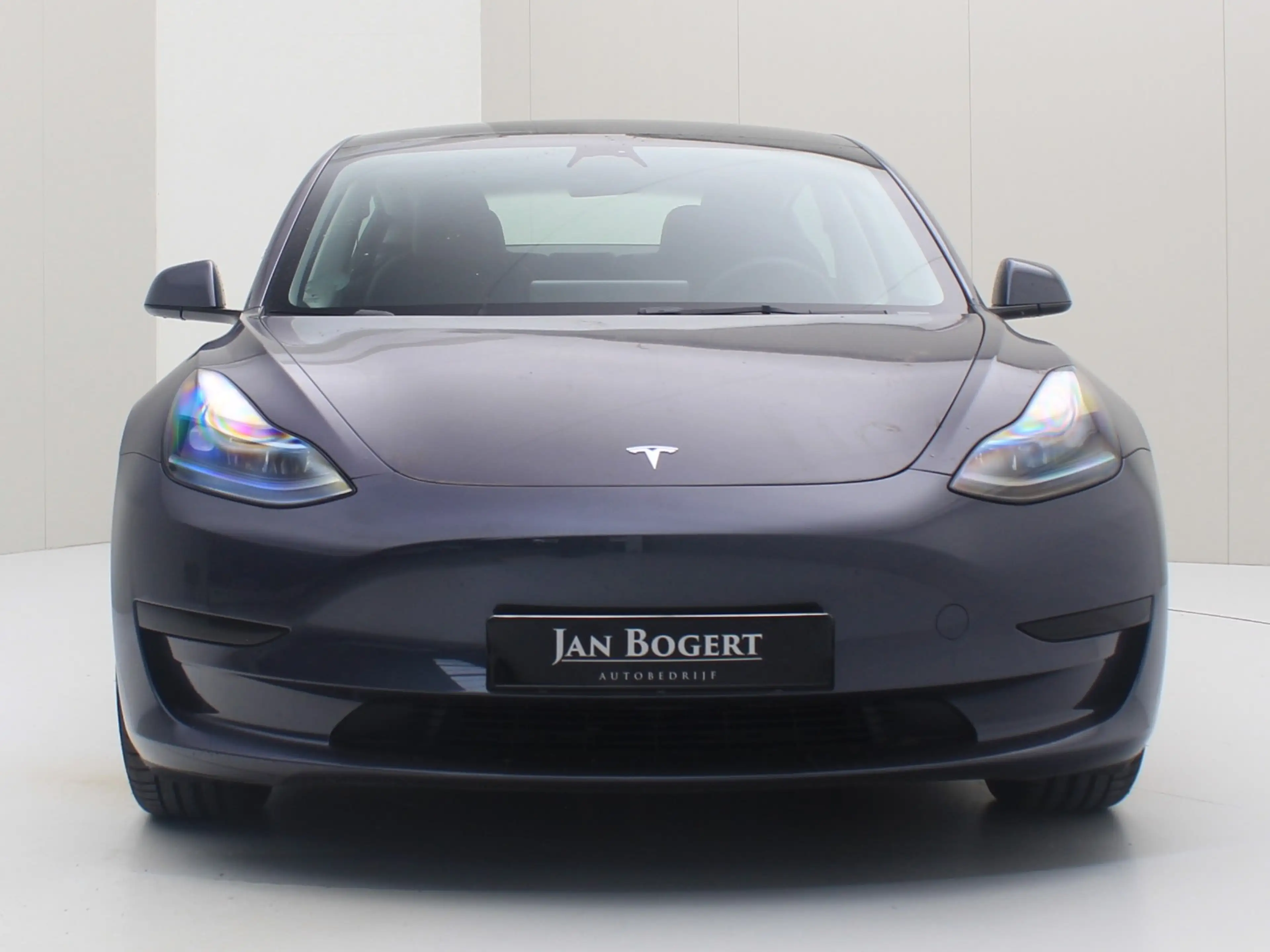 Tesla Model 3 Standard RWD Plus UPGRADE 93.8% SoH [ AMD RYZEN+LF — photo 5