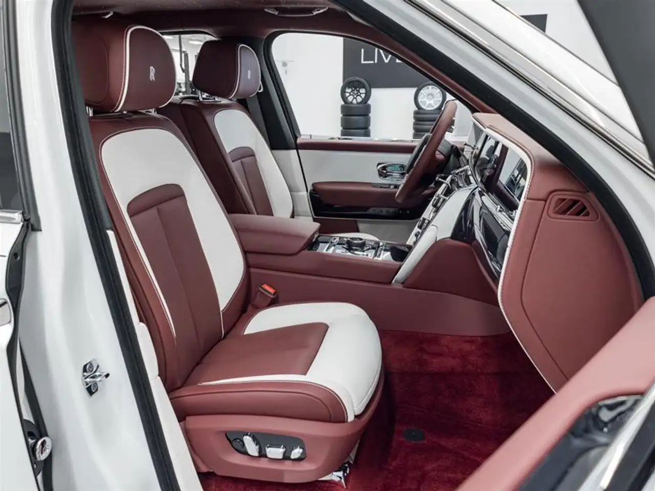 Rolls-Royce Cullinan fotografie Rolls-Royce Cullinan