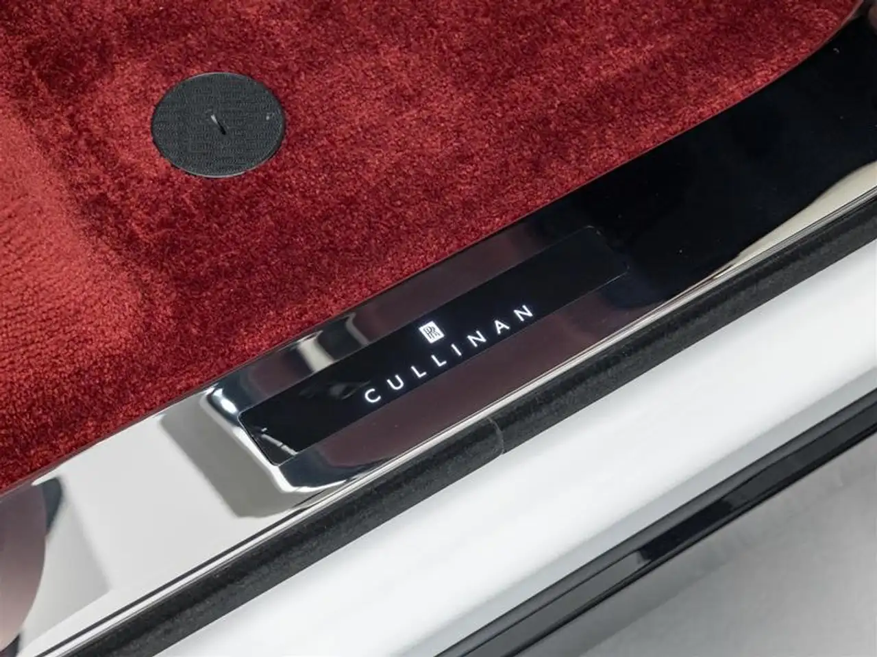 Rolls-Royce Cullinan fotografie Rolls-Royce Cullinan