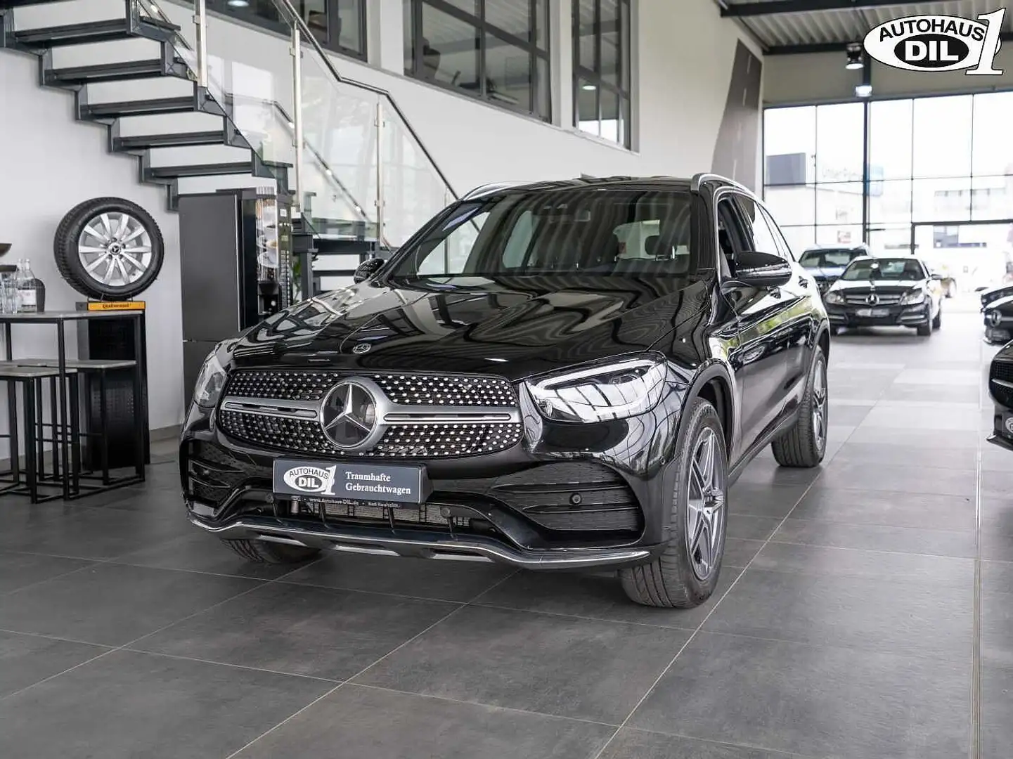 Mercedes-Benz GLC 200 9G-Tronic 4 Matic *AMG-LINE*R-KAMERA* Schwarz - 2
