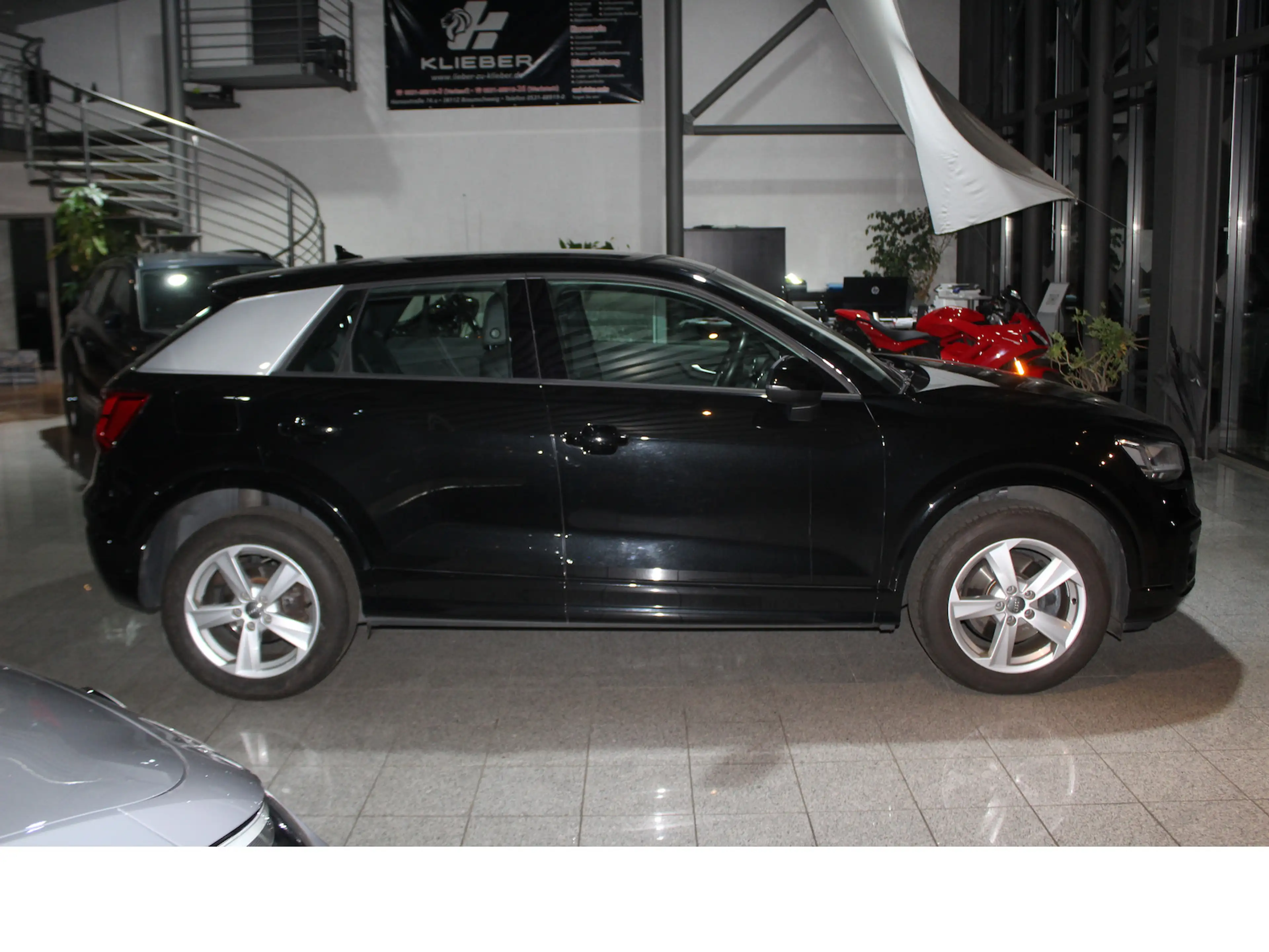 Audi Q2 2.0 TFSI S-Tron quat NAVI*LED*GRA*TELE — photo 8