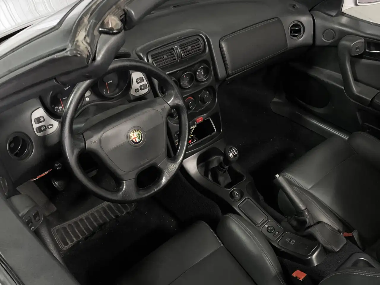 Alfa Romeo Spider (916) Prima Serie 2.0 Twin Spark 16V 150 CV ISCRITTA ASI, foto 11