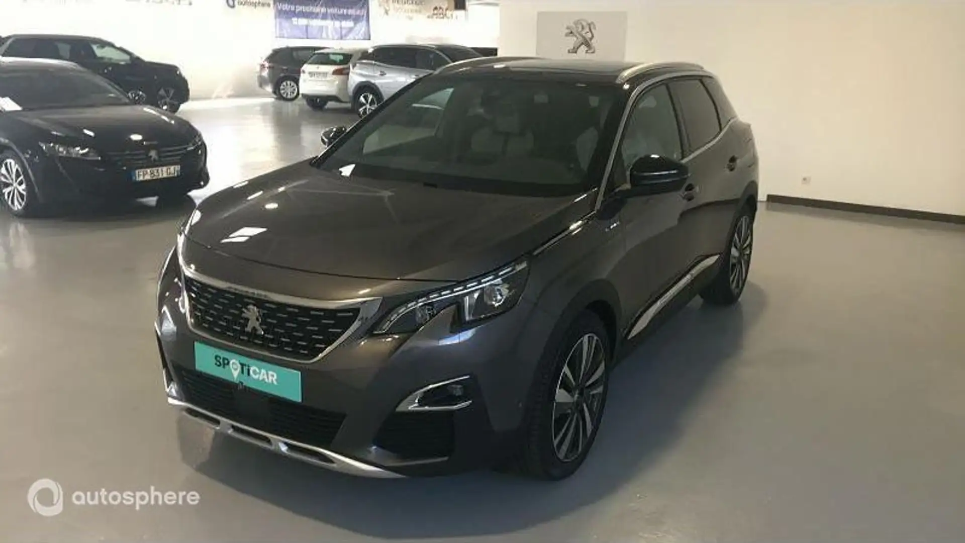 Peugeot 3008 HYBRID4 300ch GT e-EAT8 - 1
