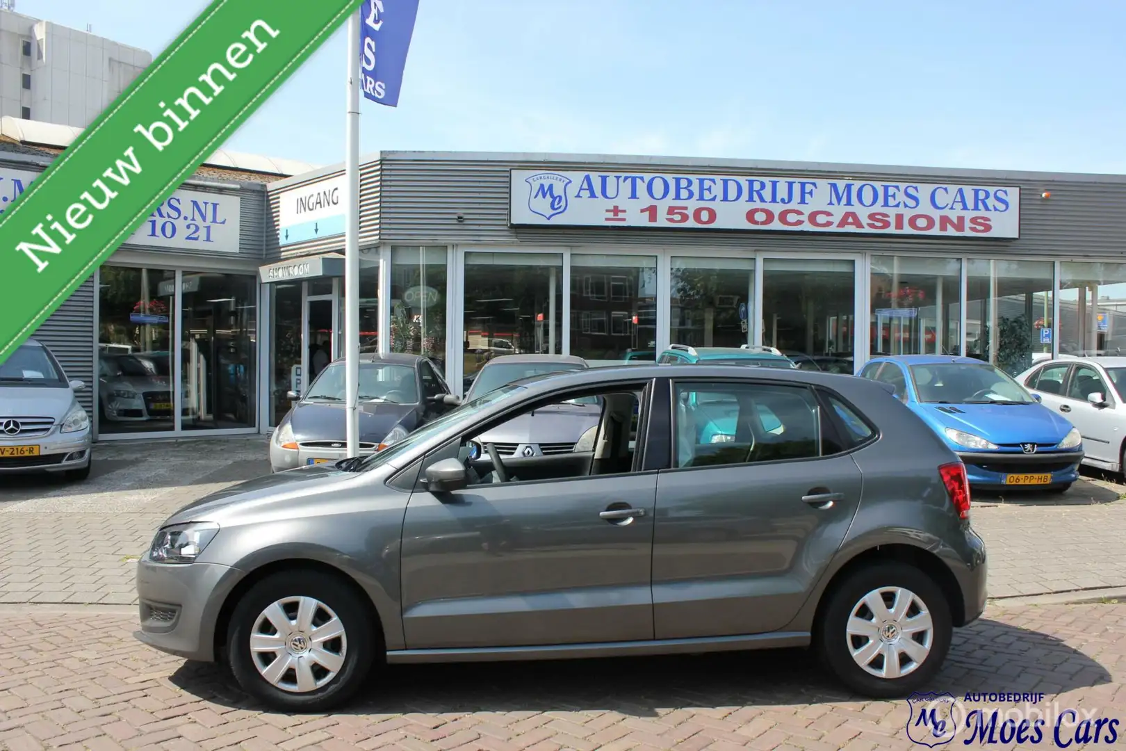 Volkswagen Polo 1.4-16V Highline Gris - 1
